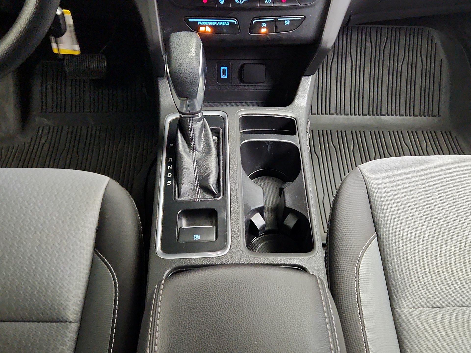 Thumbnail: 2018 Ford Escape - 17