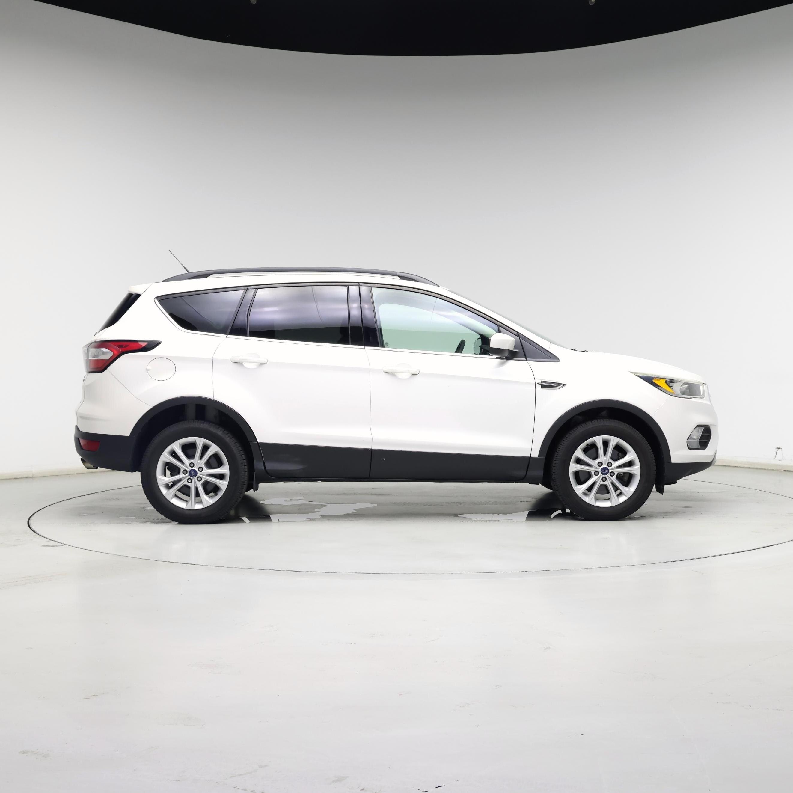 Thumbnail: 2018 Ford Escape - 7