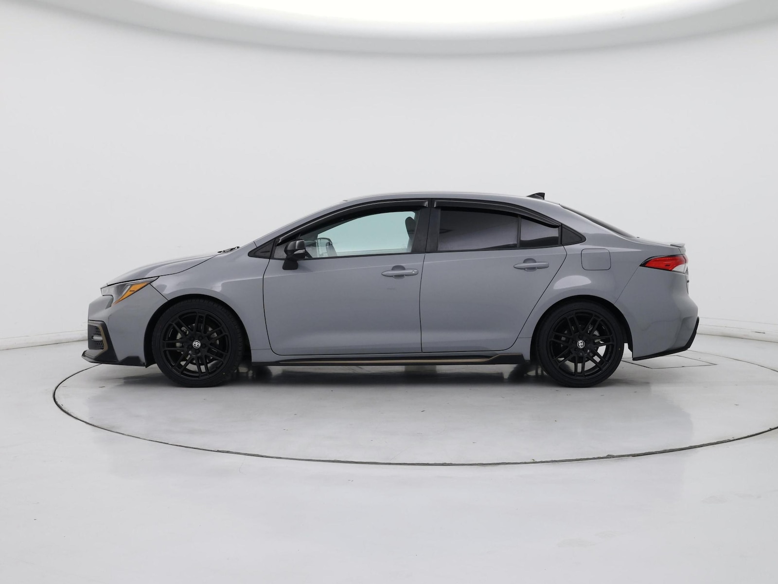 2021 Toyota Corolla SE - Photo 4