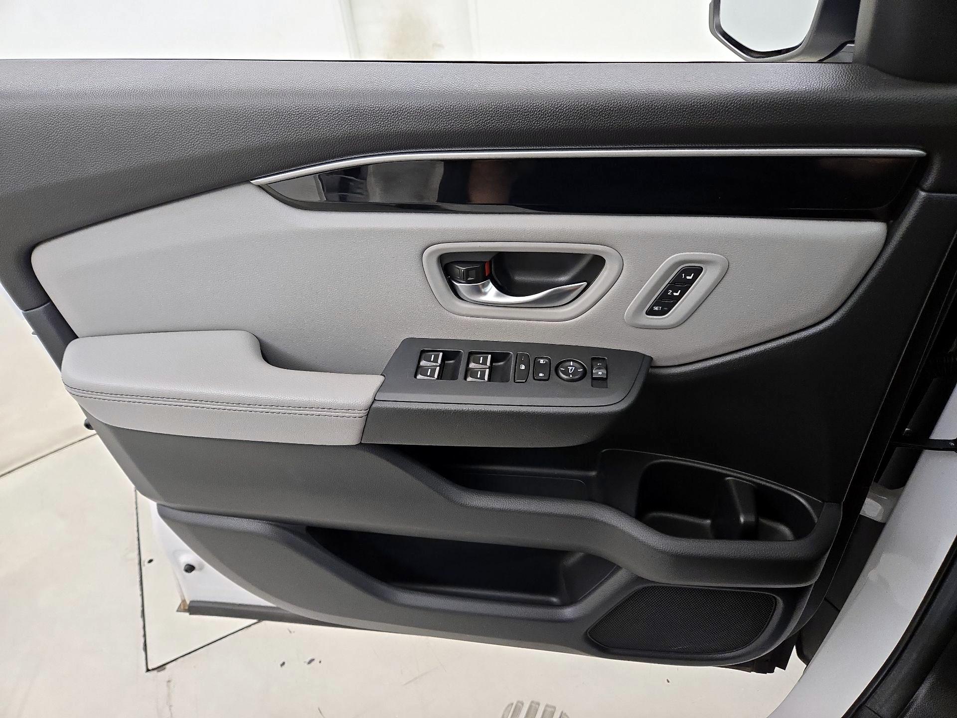 Thumbnail: 2024 Honda Pilot - 12