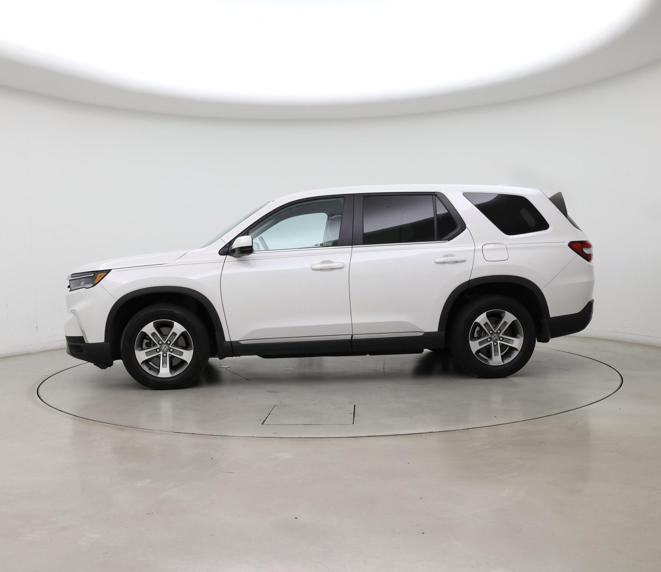 Thumbnail: 2024 Honda Pilot - 3