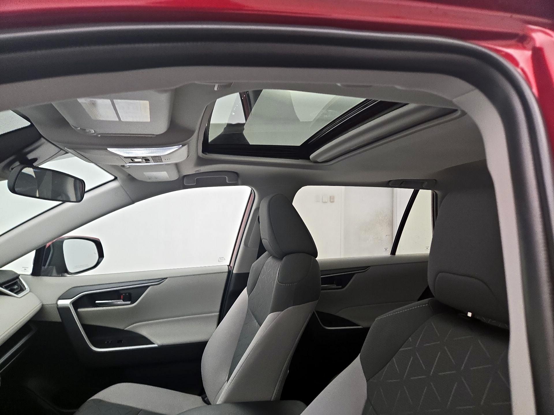 Thumbnail: 2025 Toyota RAV4 - 19