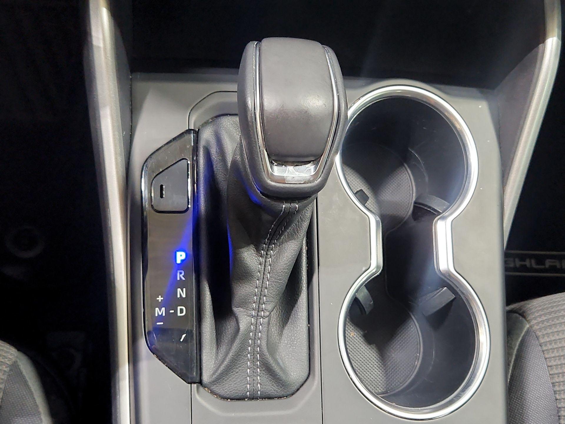 Thumbnail: 2024 Toyota Highlander - 18