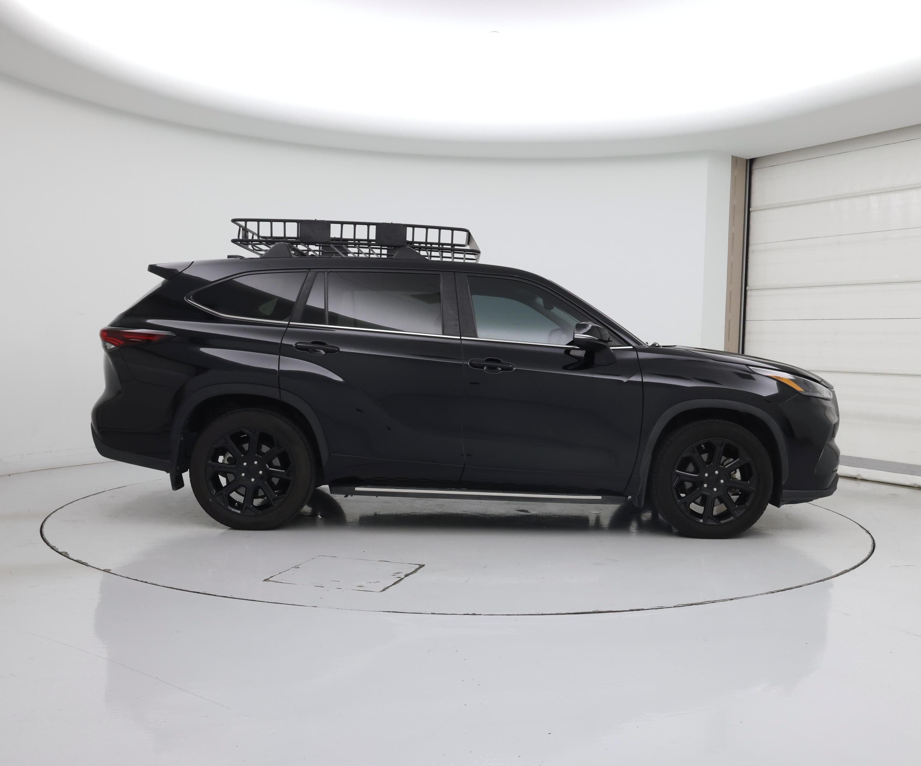 Thumbnail: 2024 Toyota Highlander - 7