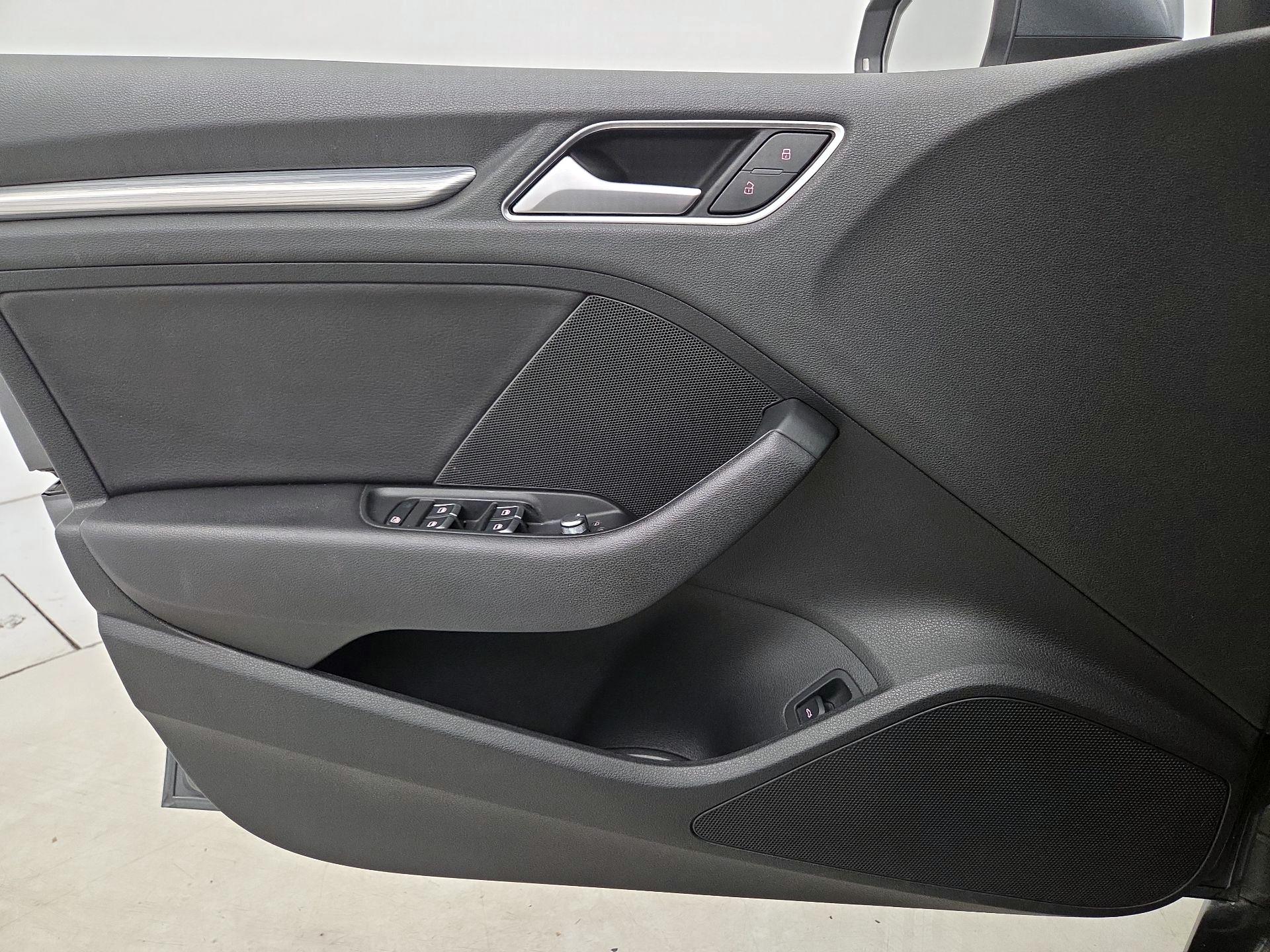 Thumbnail: 2015 Audi A3 - 12