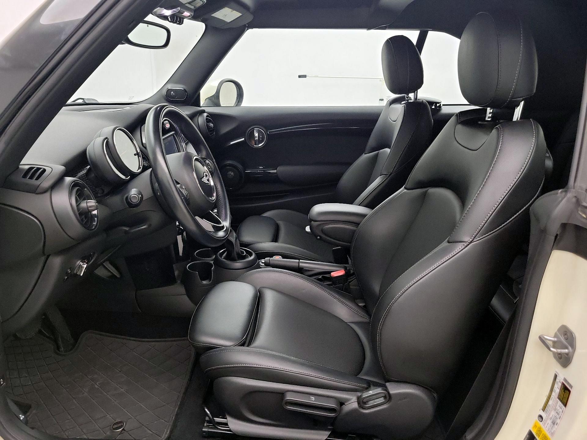Thumbnail: 2018 MINI Cooper - 11