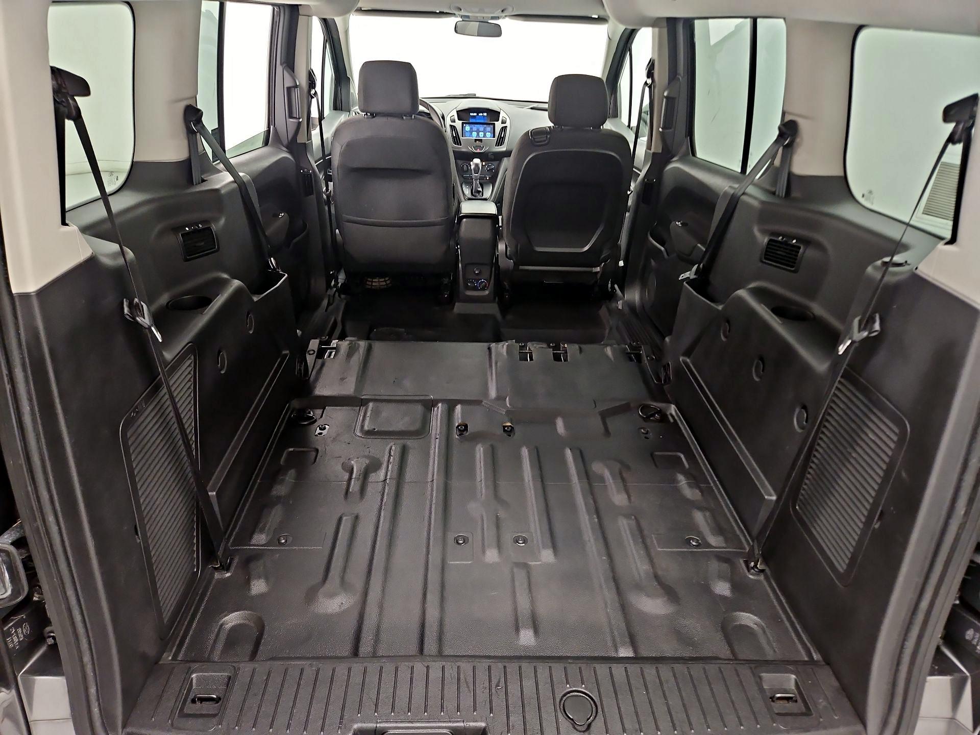 Thumbnail: 2015 Ford Transit Series - 19