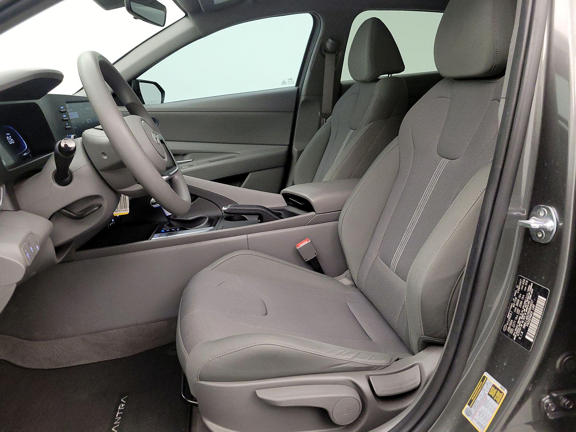 Thumbnail: 2024 Hyundai Elantra - 11