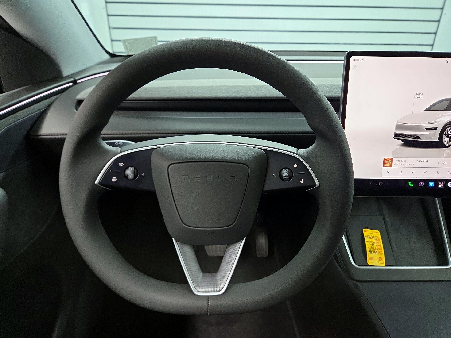 Thumbnail: 2026 Tesla Model Y - 10