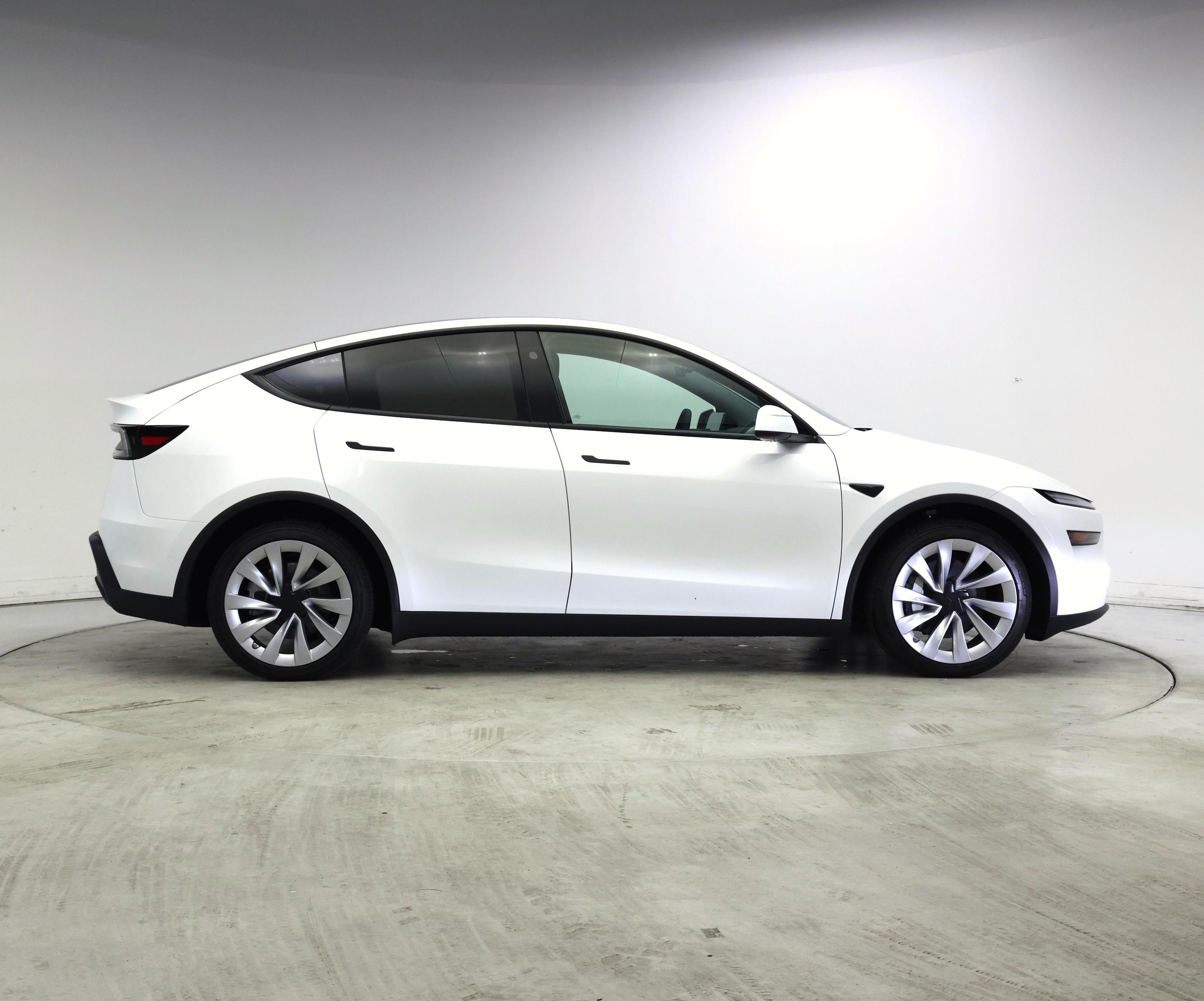 Thumbnail: 2026 Tesla Model Y - 7