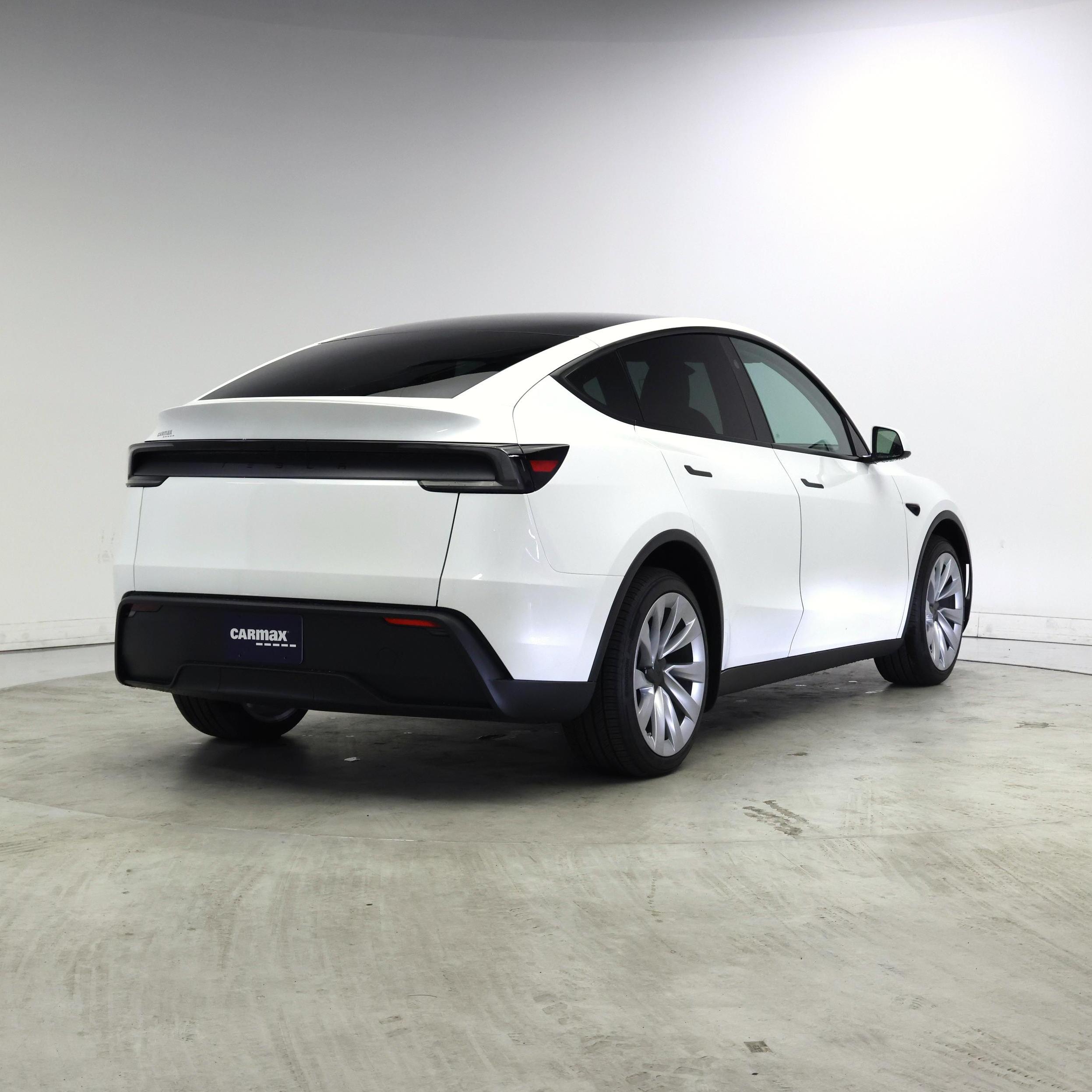 Thumbnail: 2026 Tesla Model Y - 8