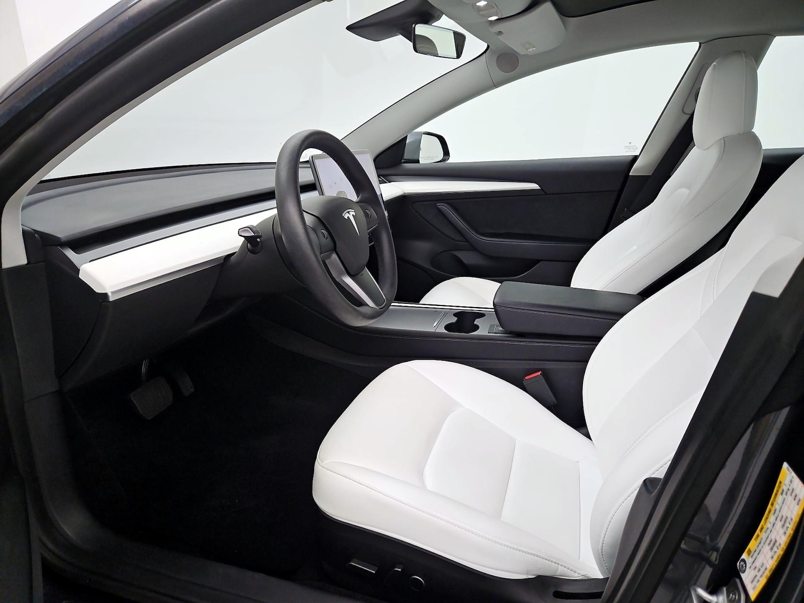 2022 Tesla Model 3 Long Range - Photo 12