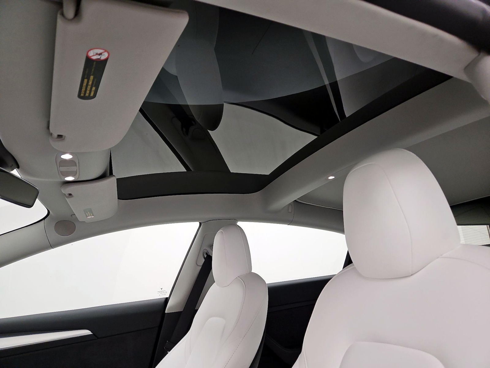 2022 Tesla Model 3 Long Range - Photo 20
