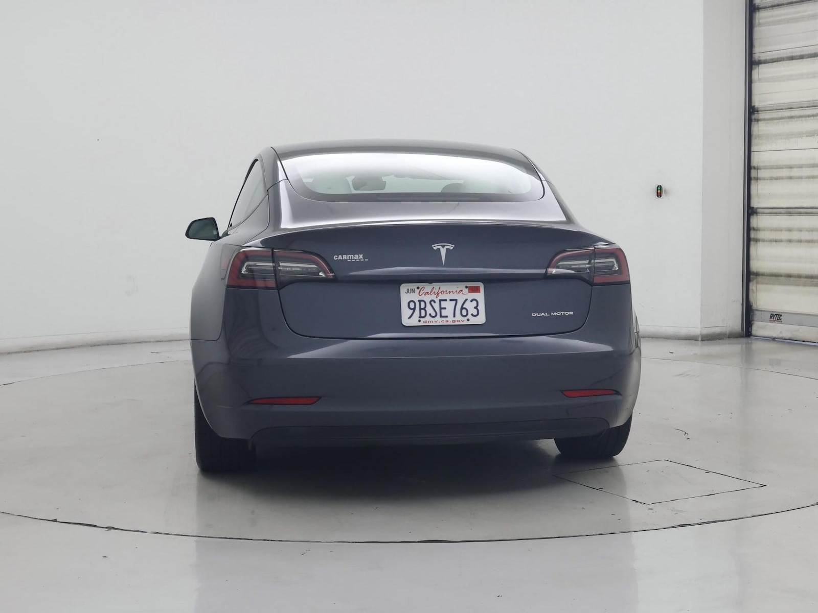 2022 Tesla Model 3 Long Range - Photo 7