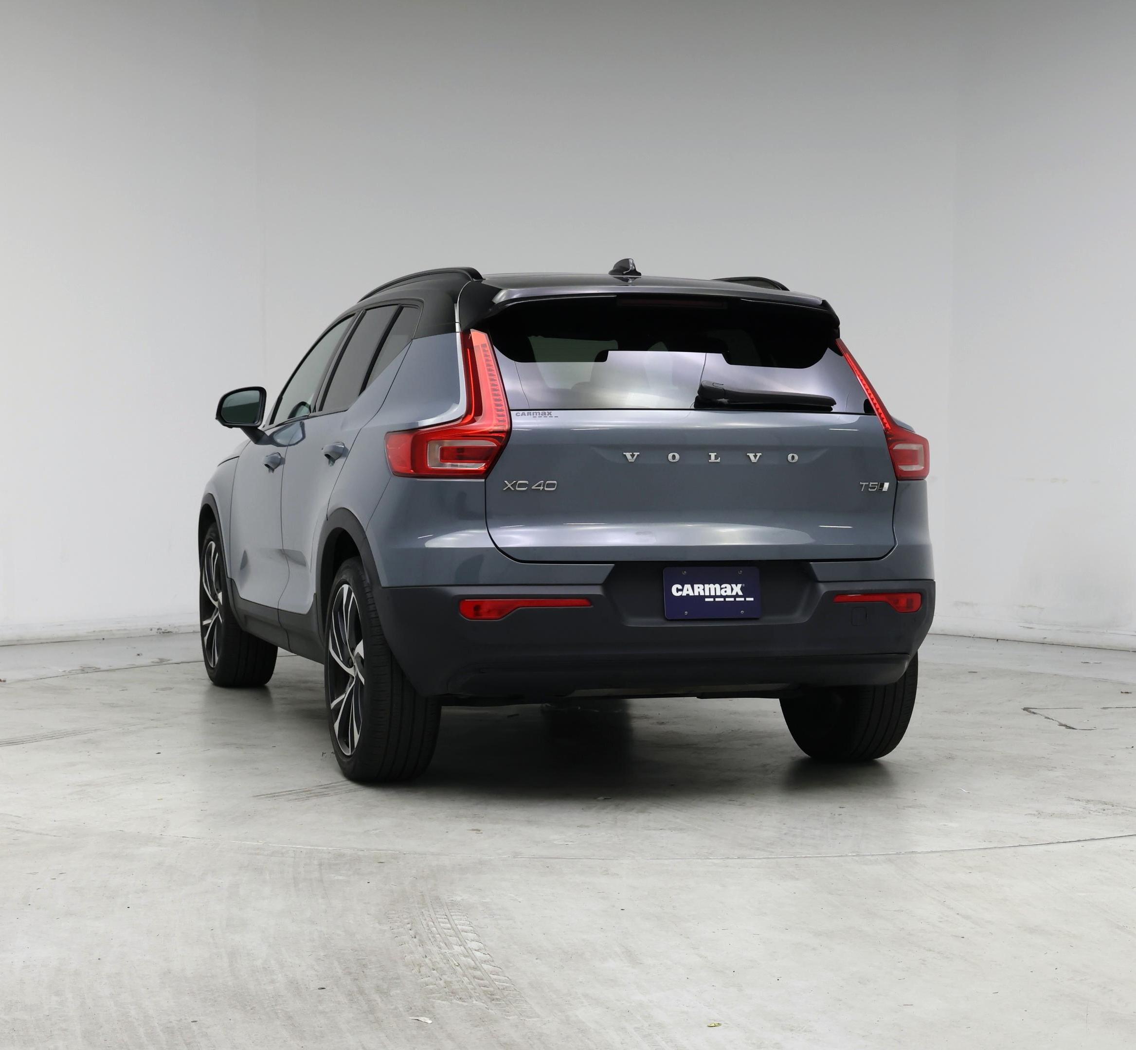 Thumbnail: 2021 Volvo XC40 - 6
