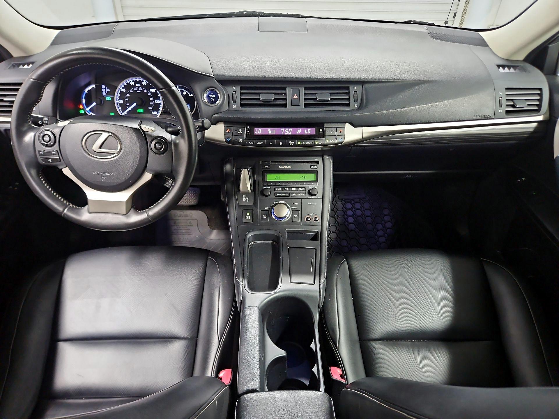 Thumbnail: 2014 Lexus CT - 9