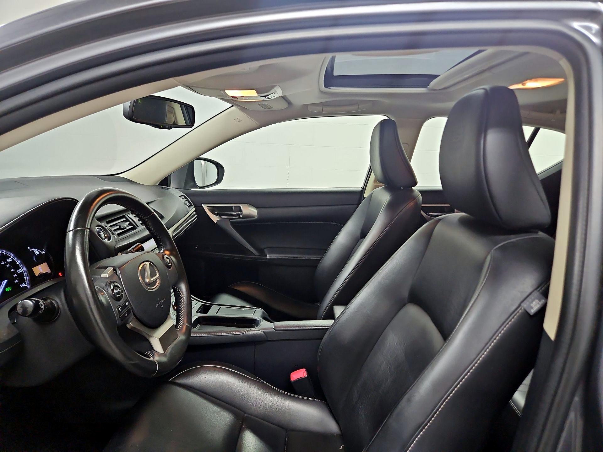 Thumbnail: 2014 Lexus CT - 19