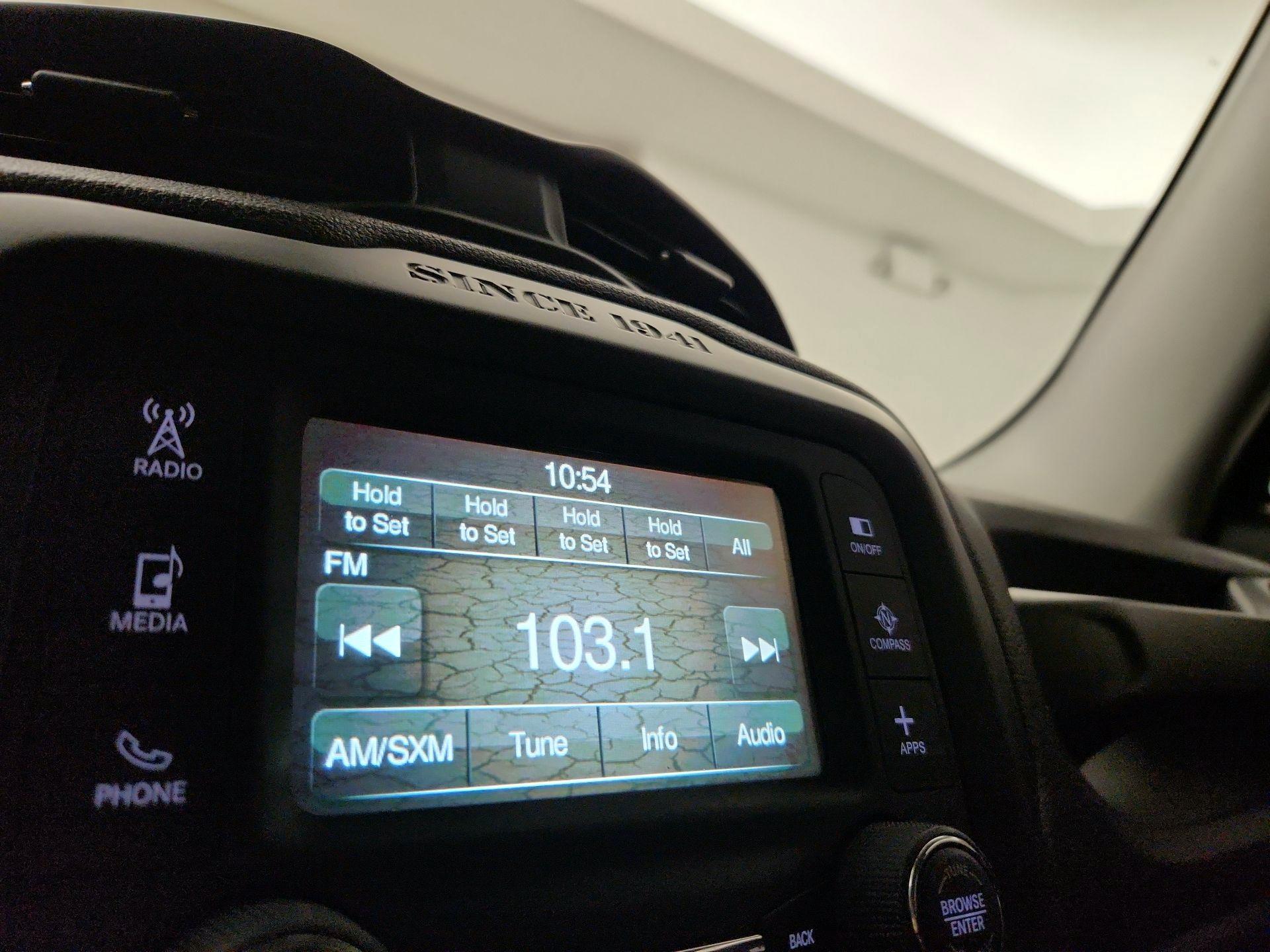 Thumbnail: 2017 Jeep Renegade - 15