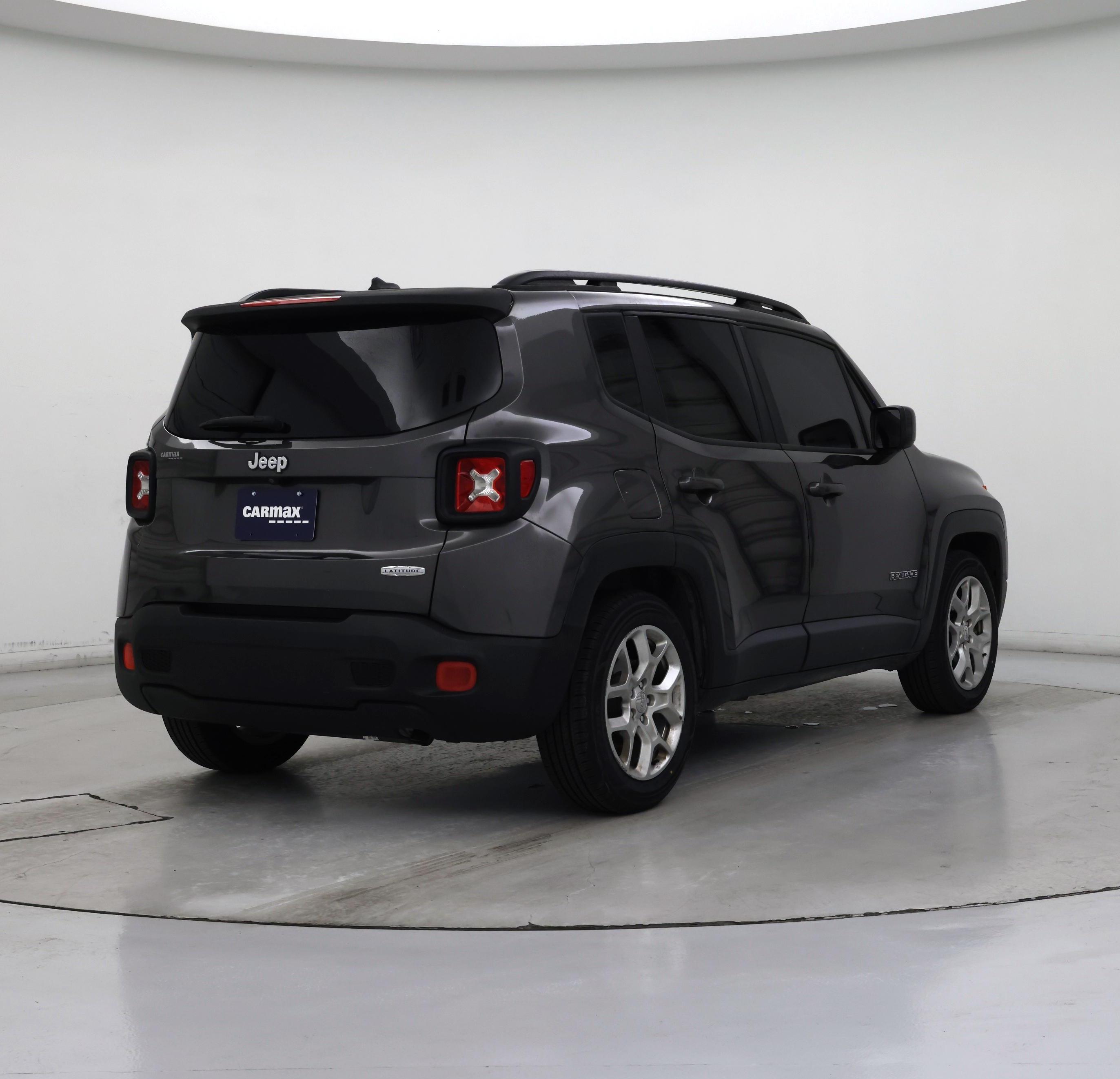 Thumbnail: 2017 Jeep Renegade - 8