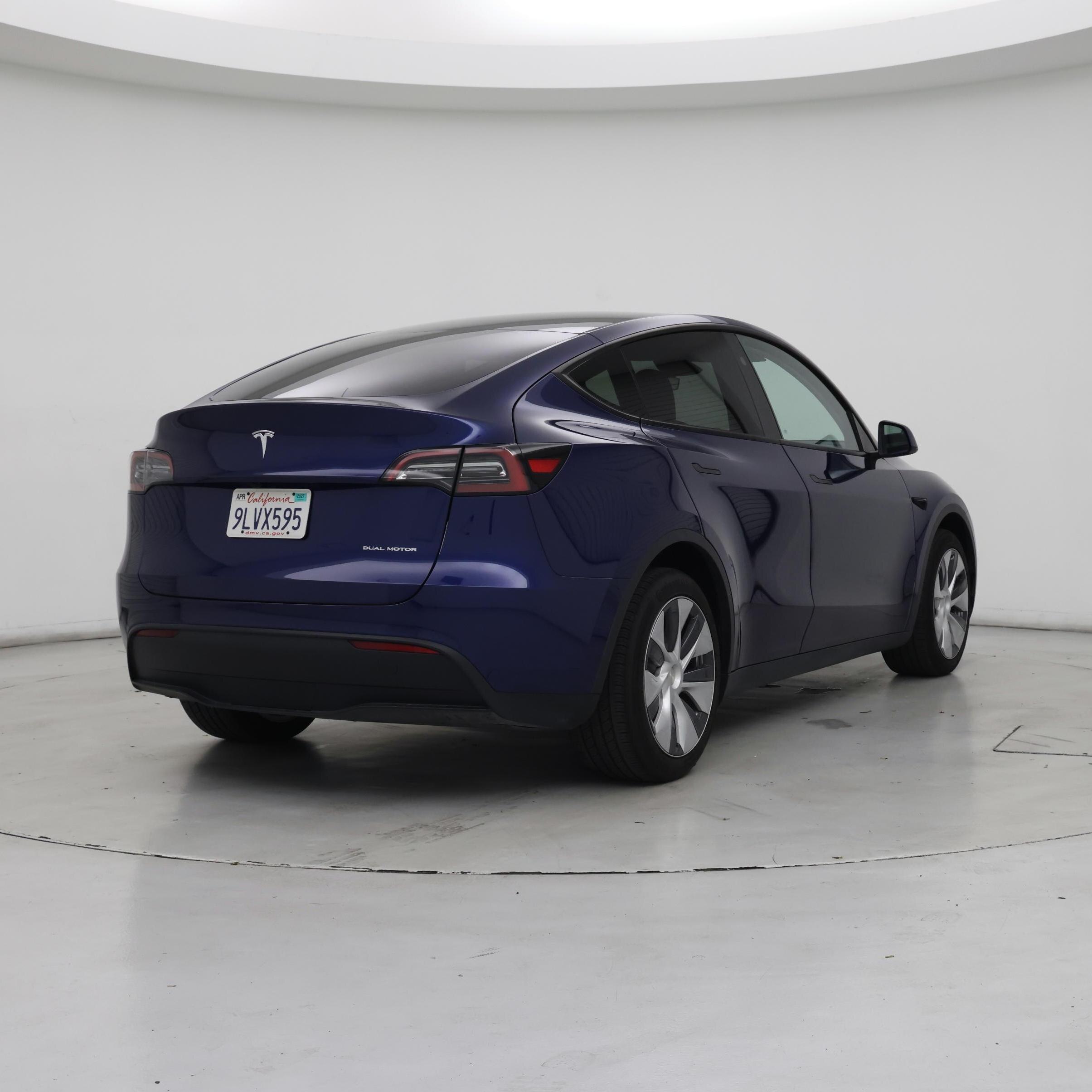 Thumbnail: 2024 Tesla Model Y - 8