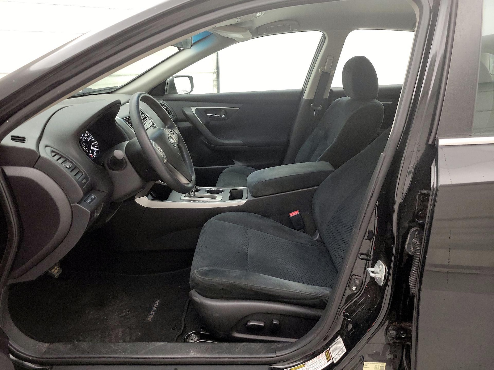 Power Seat(s) & Side Airbags