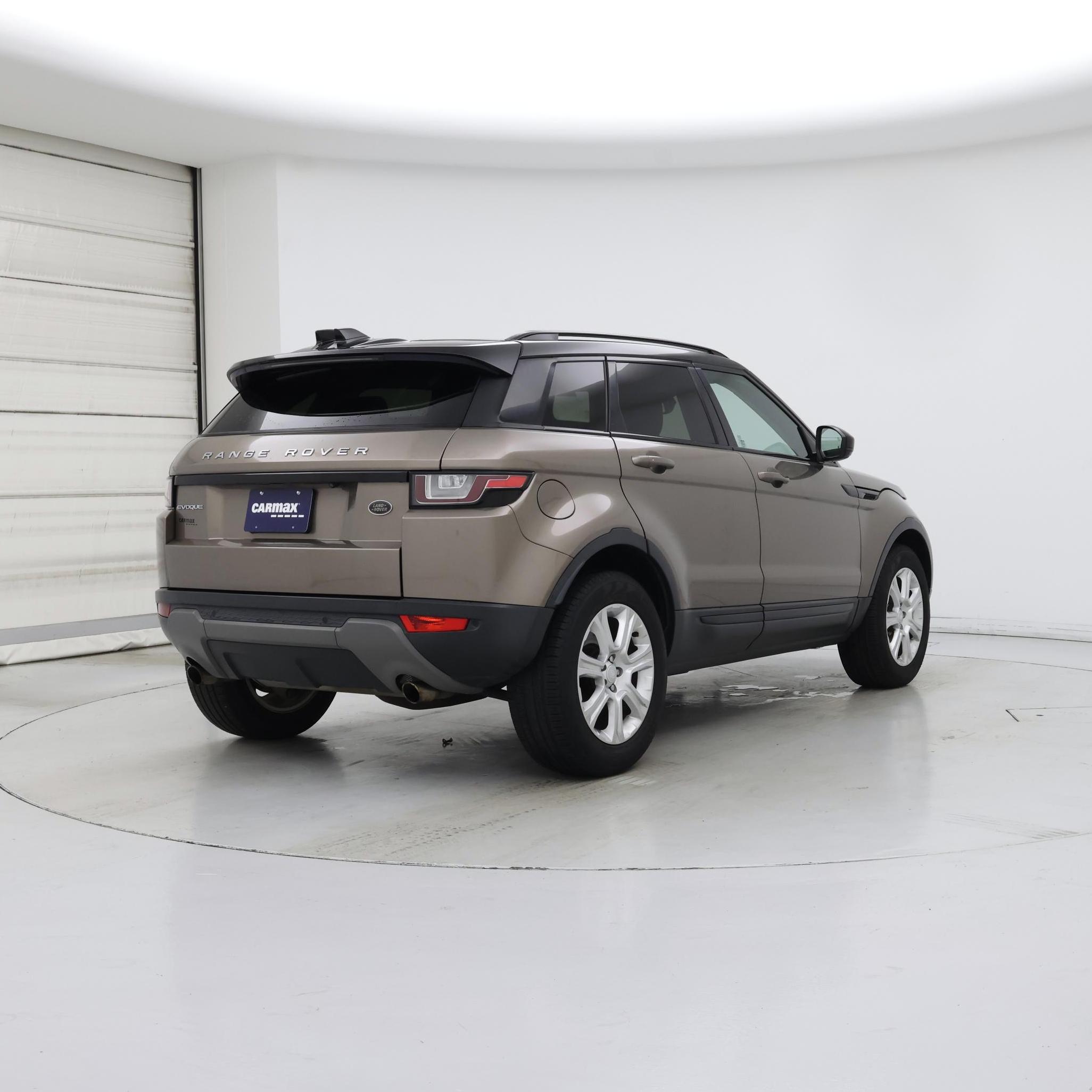 Thumbnail: 2016 Land Rover Range Rover Evoque - 8