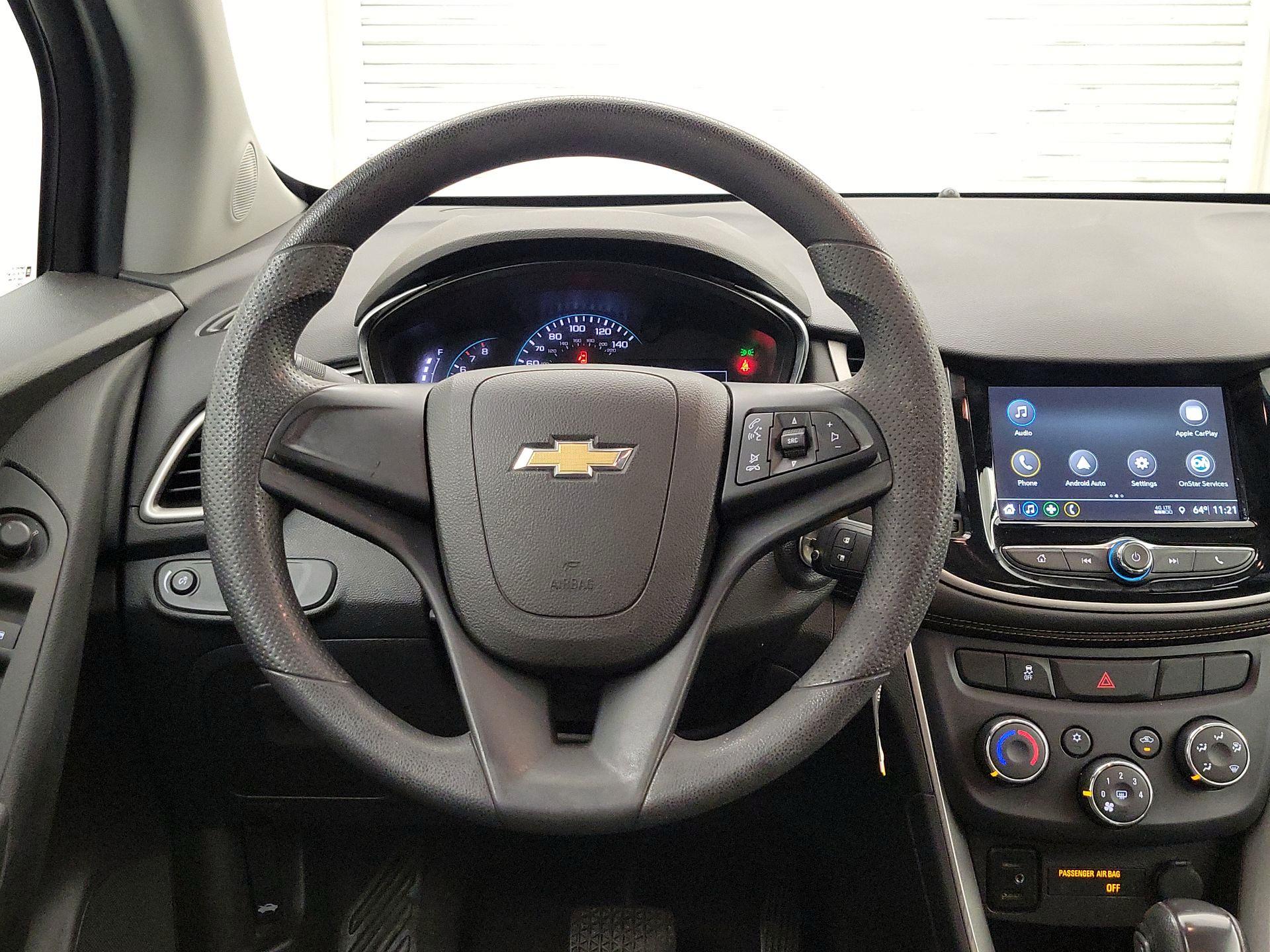 Thumbnail: 2018 Chevrolet Trax - 10