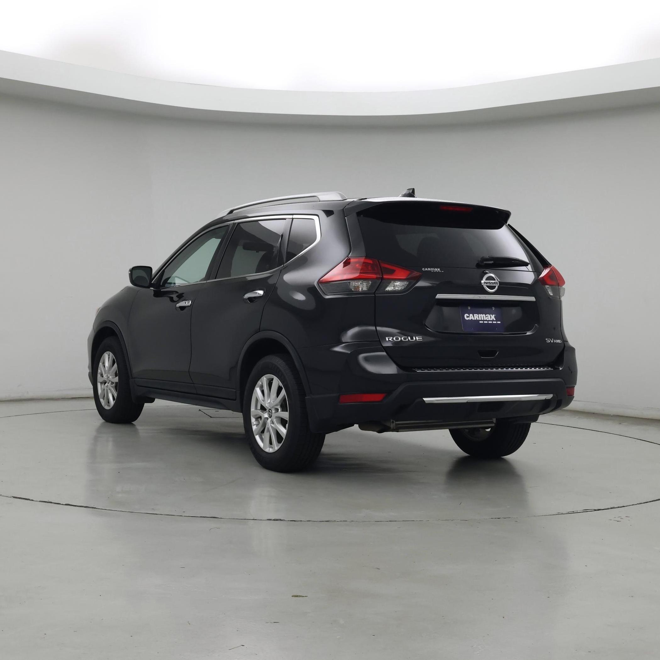 Thumbnail: 2017 Nissan Rogue - 2