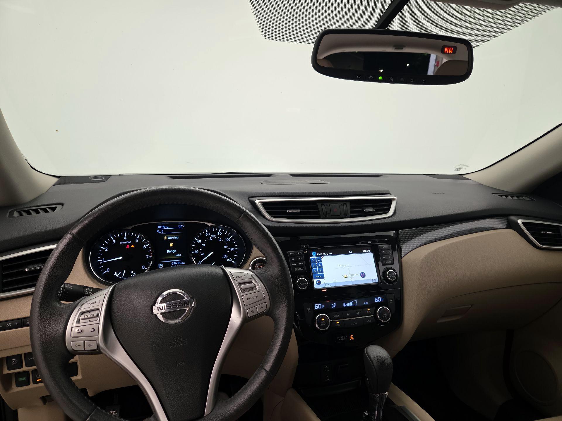 Thumbnail: 2016 Nissan Rogue - 9
