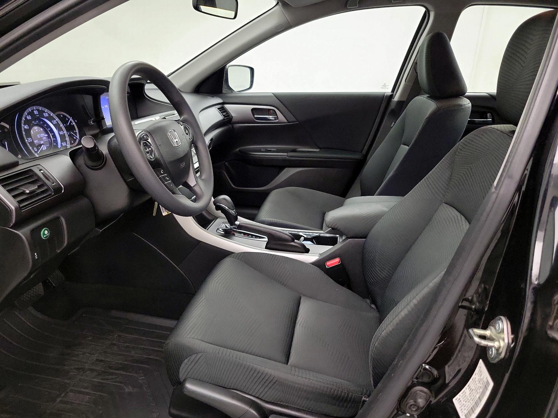 Thumbnail: 2015 Honda Accord - 11