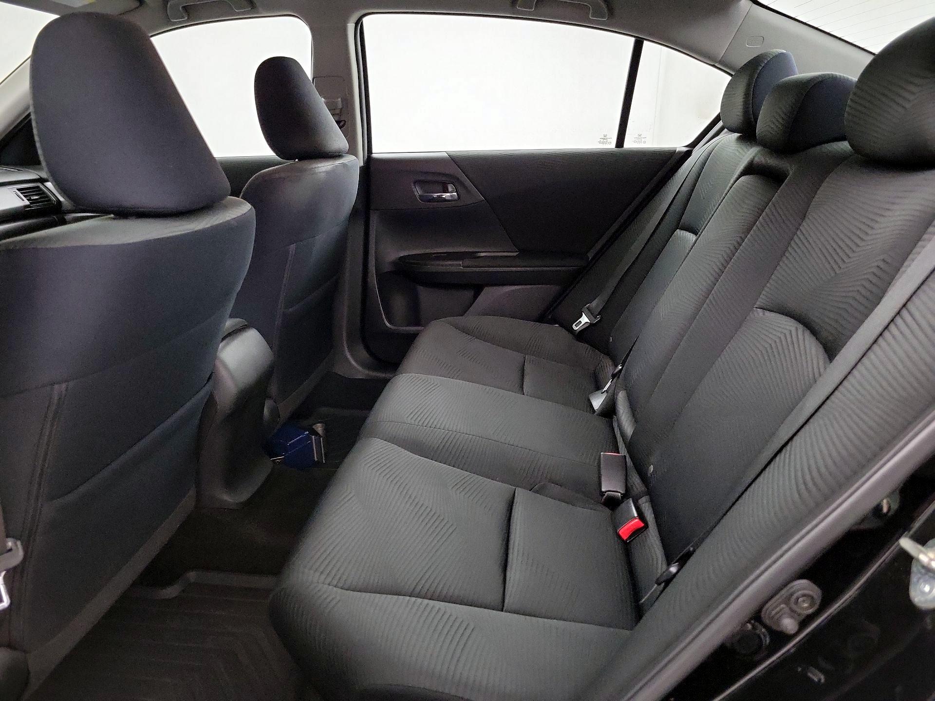 Thumbnail: 2015 Honda Accord - 19