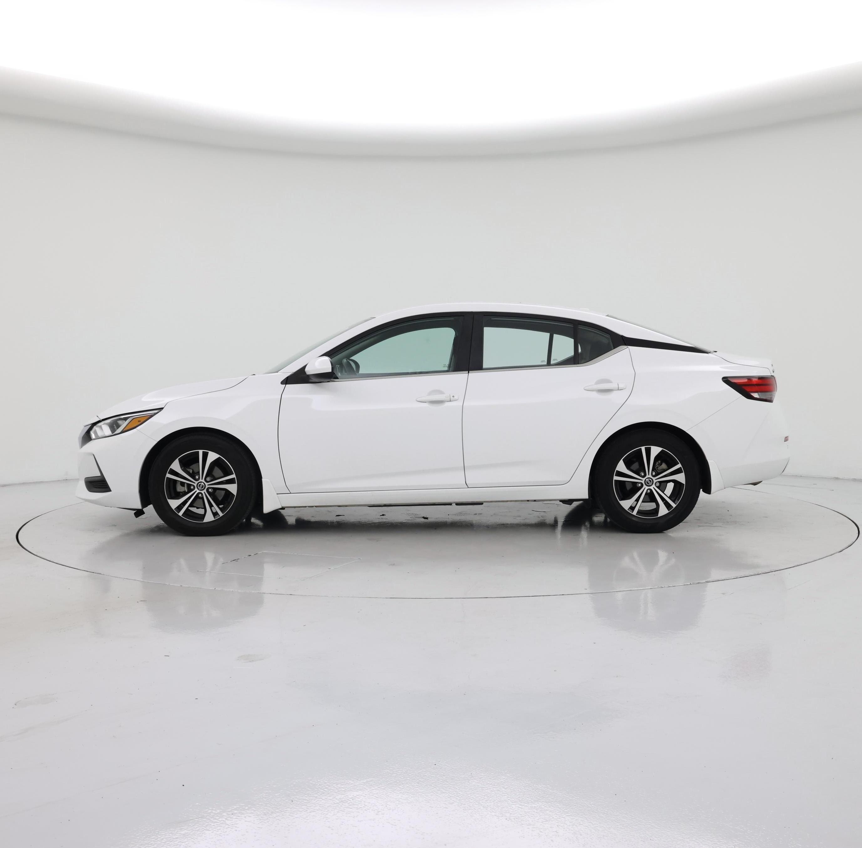 Thumbnail: 2021 Nissan Sentra - 3