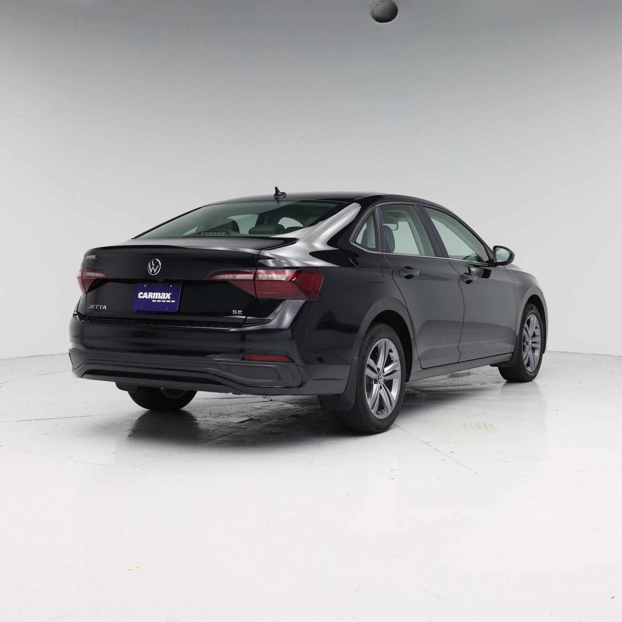 Thumbnail: 2024 Volkswagen Jetta - 8