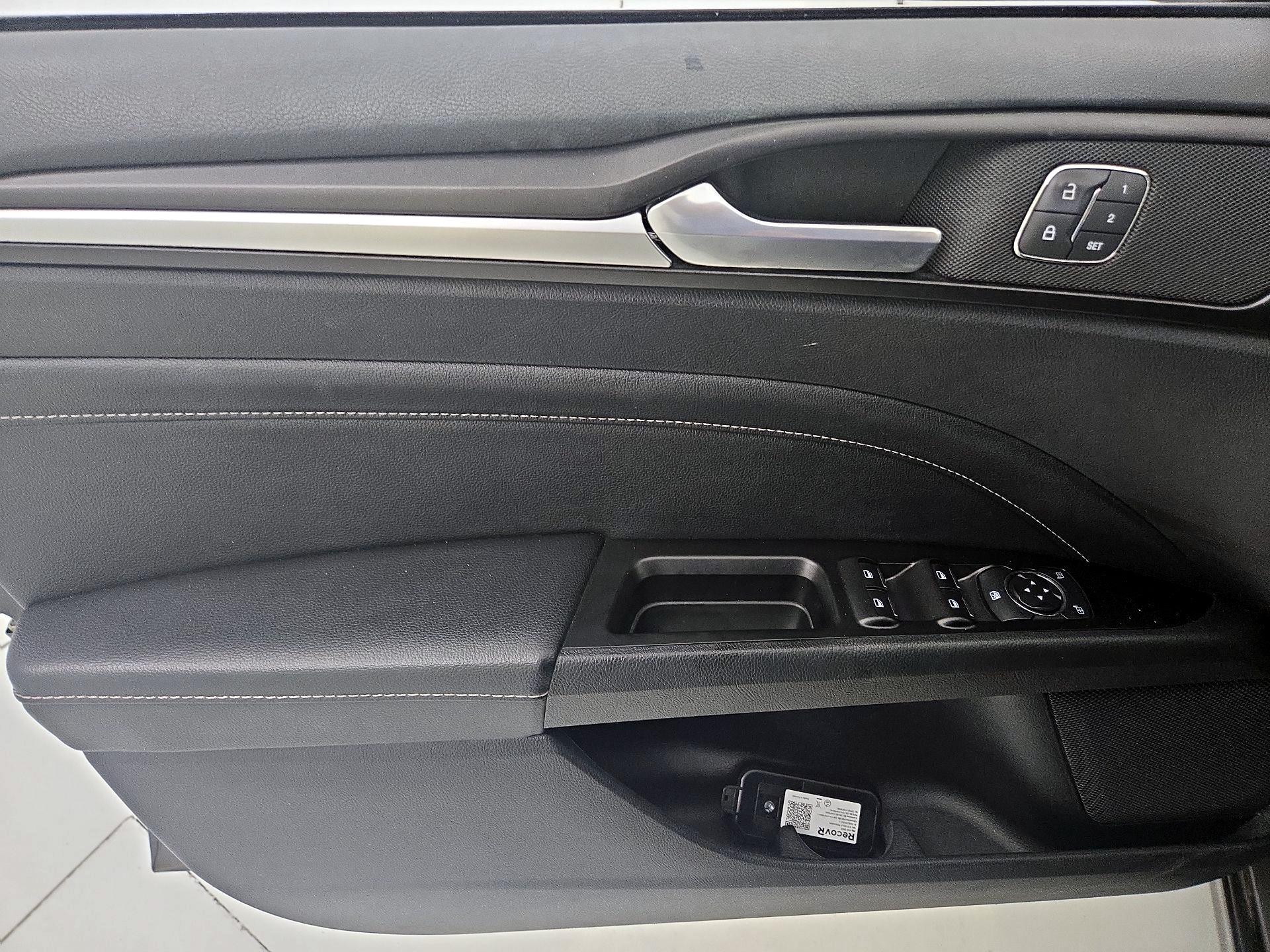 Thumbnail: 2019 Ford Fusion - 12