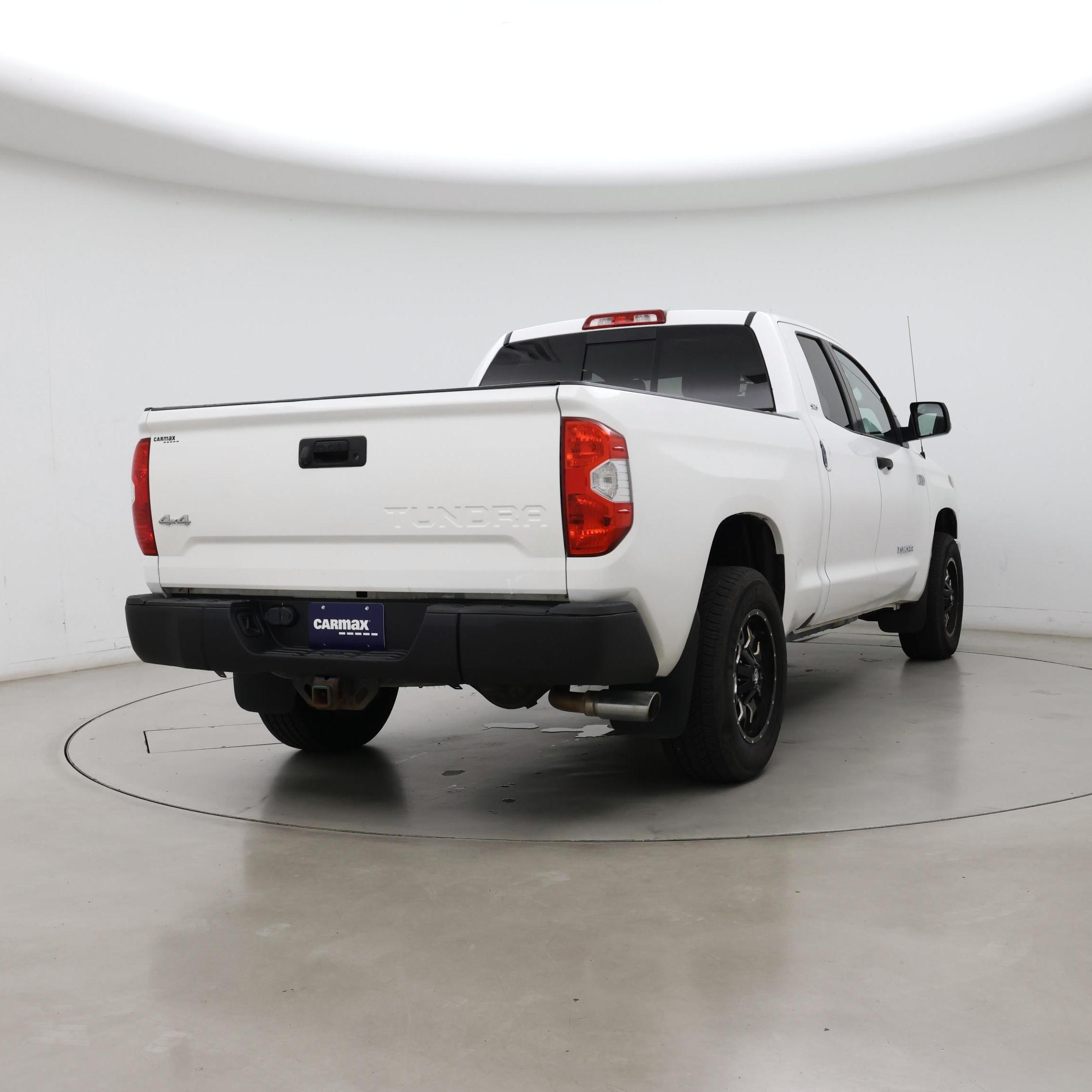 Thumbnail: 2018 Toyota Tundra - 8