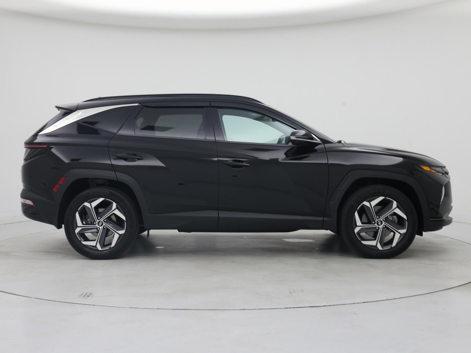 2022 Hyundai Tucson Limited - Photo 8
