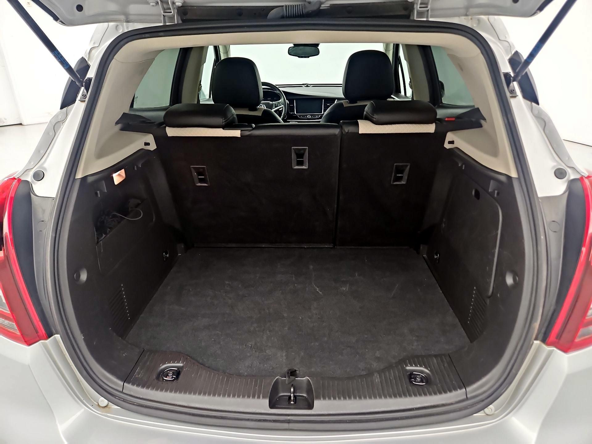 Thumbnail: 2020 Buick Encore - 18