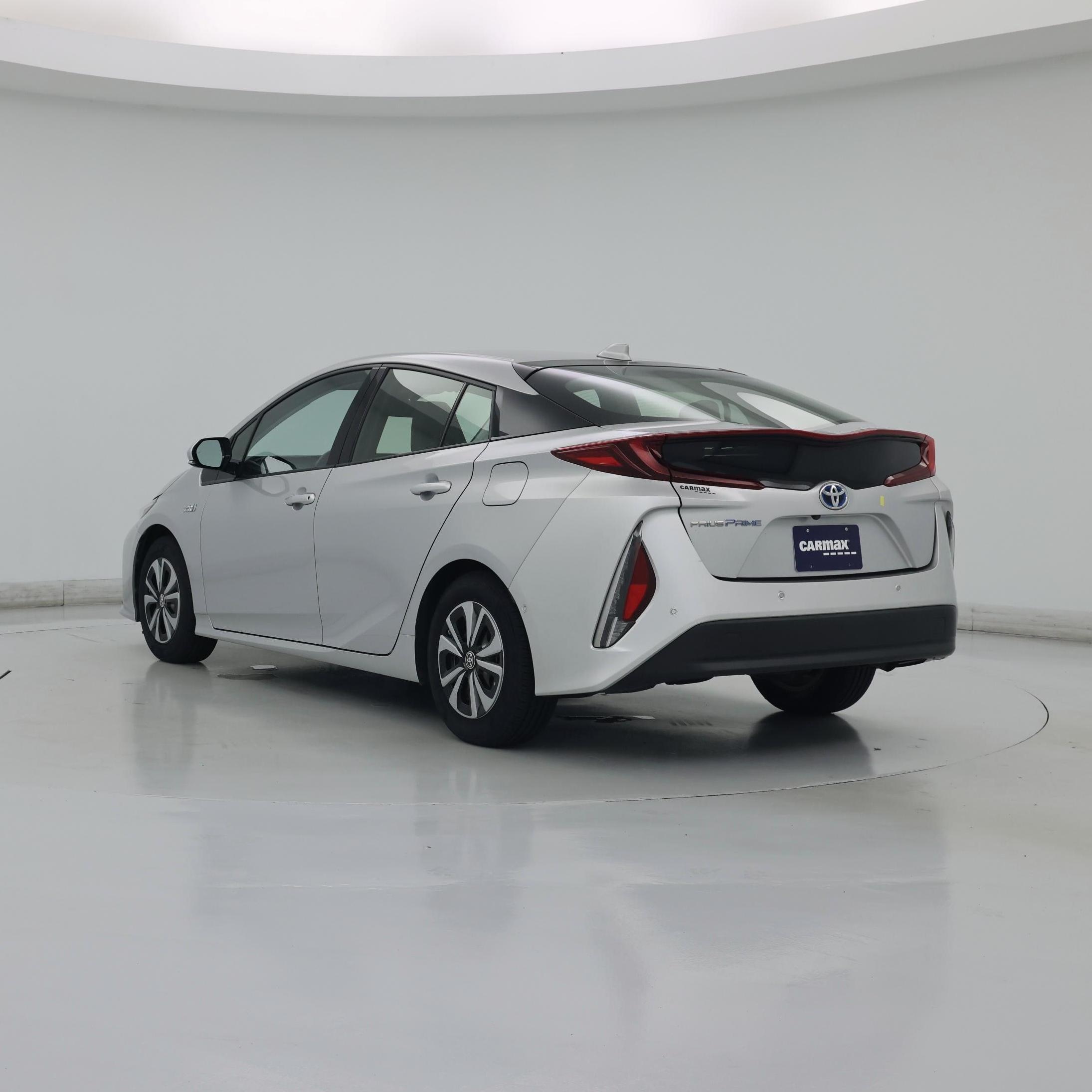 Thumbnail: 2017 Toyota Prius Prime - 2