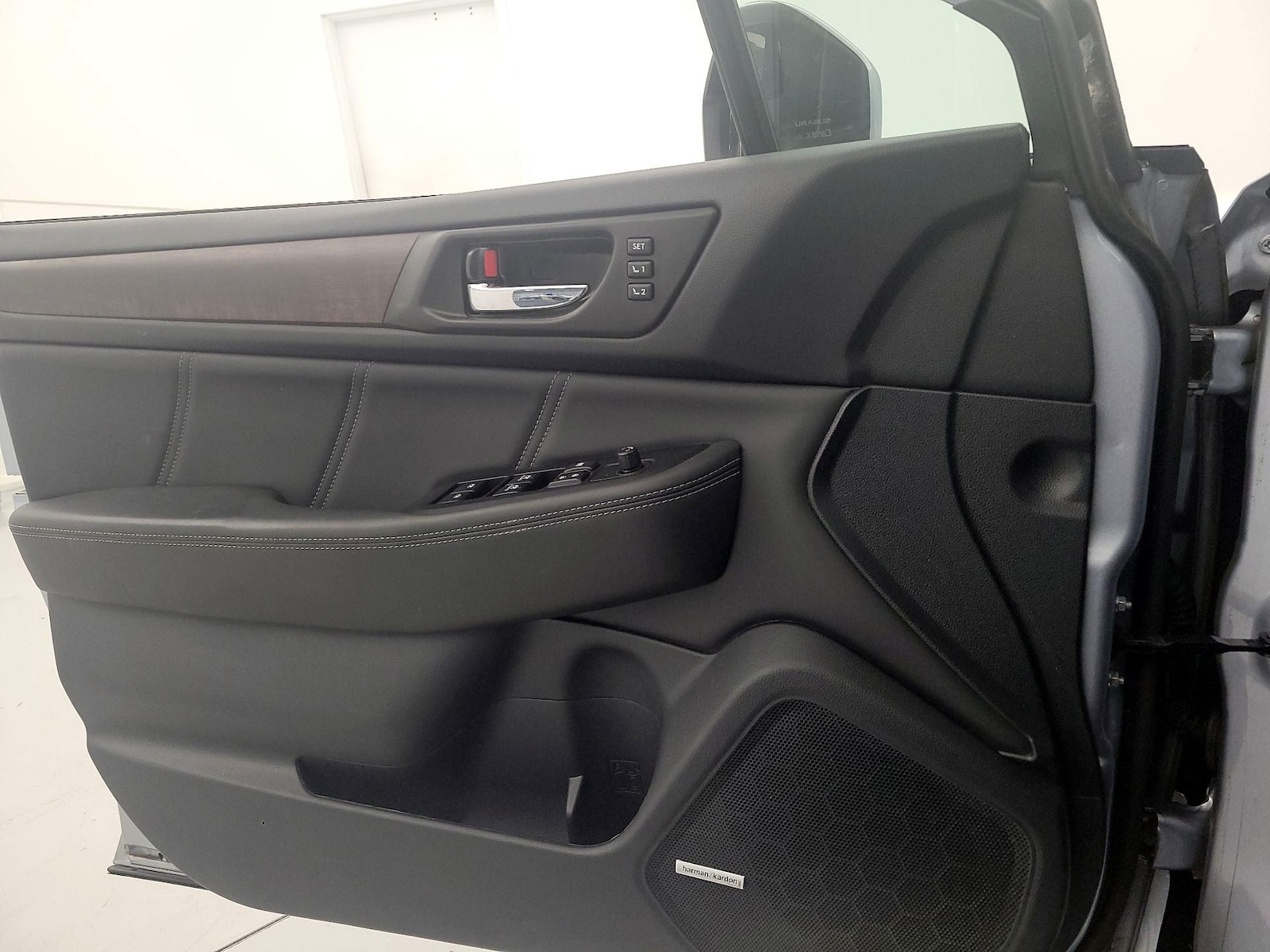 2018 Subaru Outback Limited - Photo 13