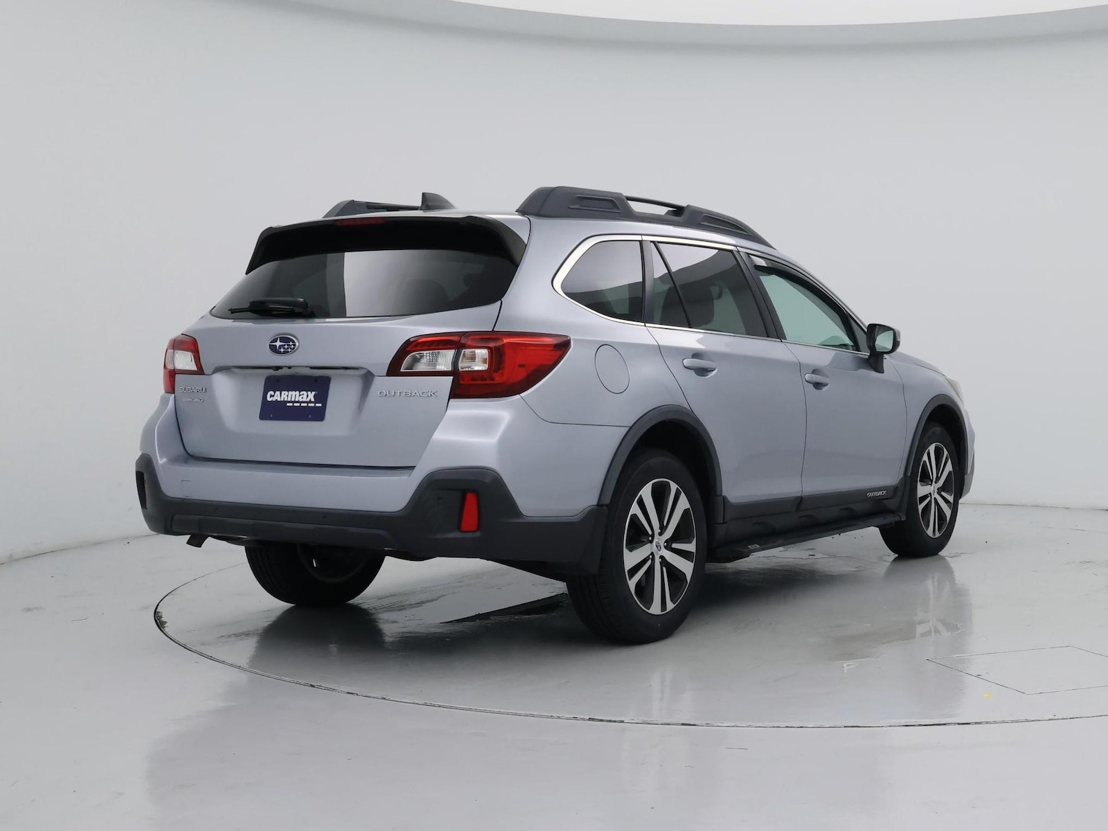 2018 Subaru Outback Limited - Photo 9