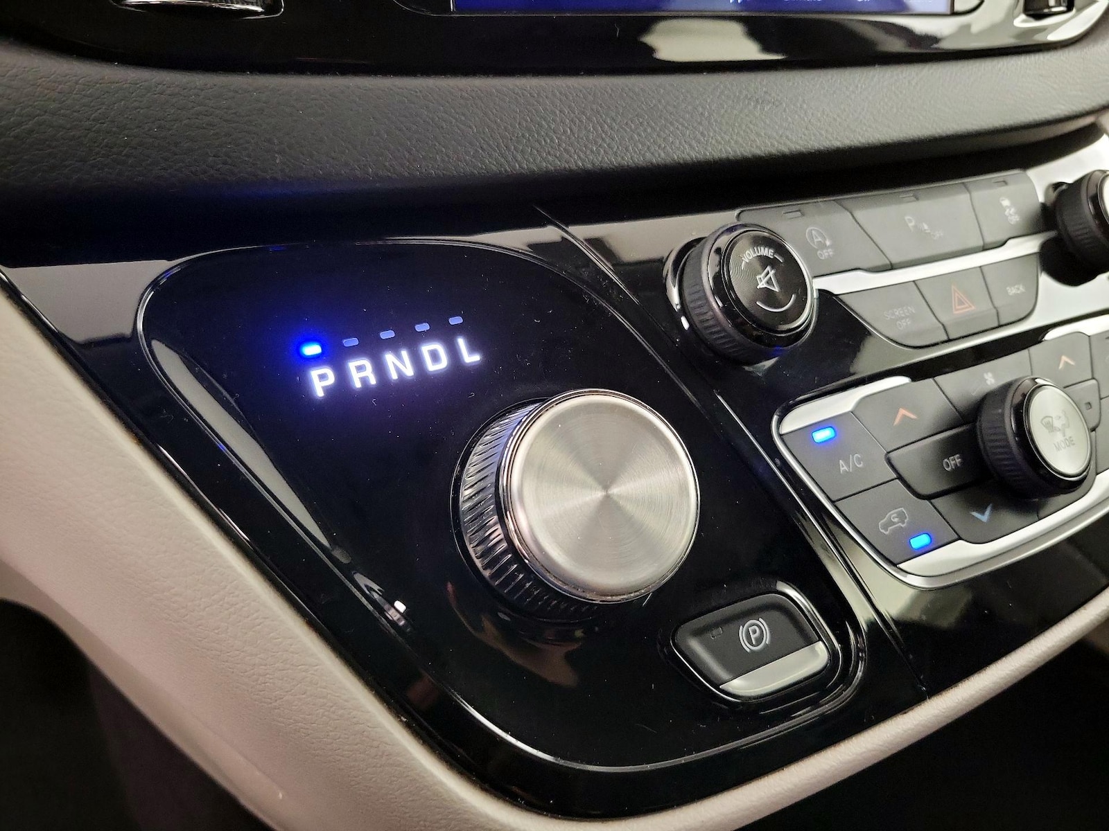 2017 Chrysler Pacifica Touring-L - Photo 18