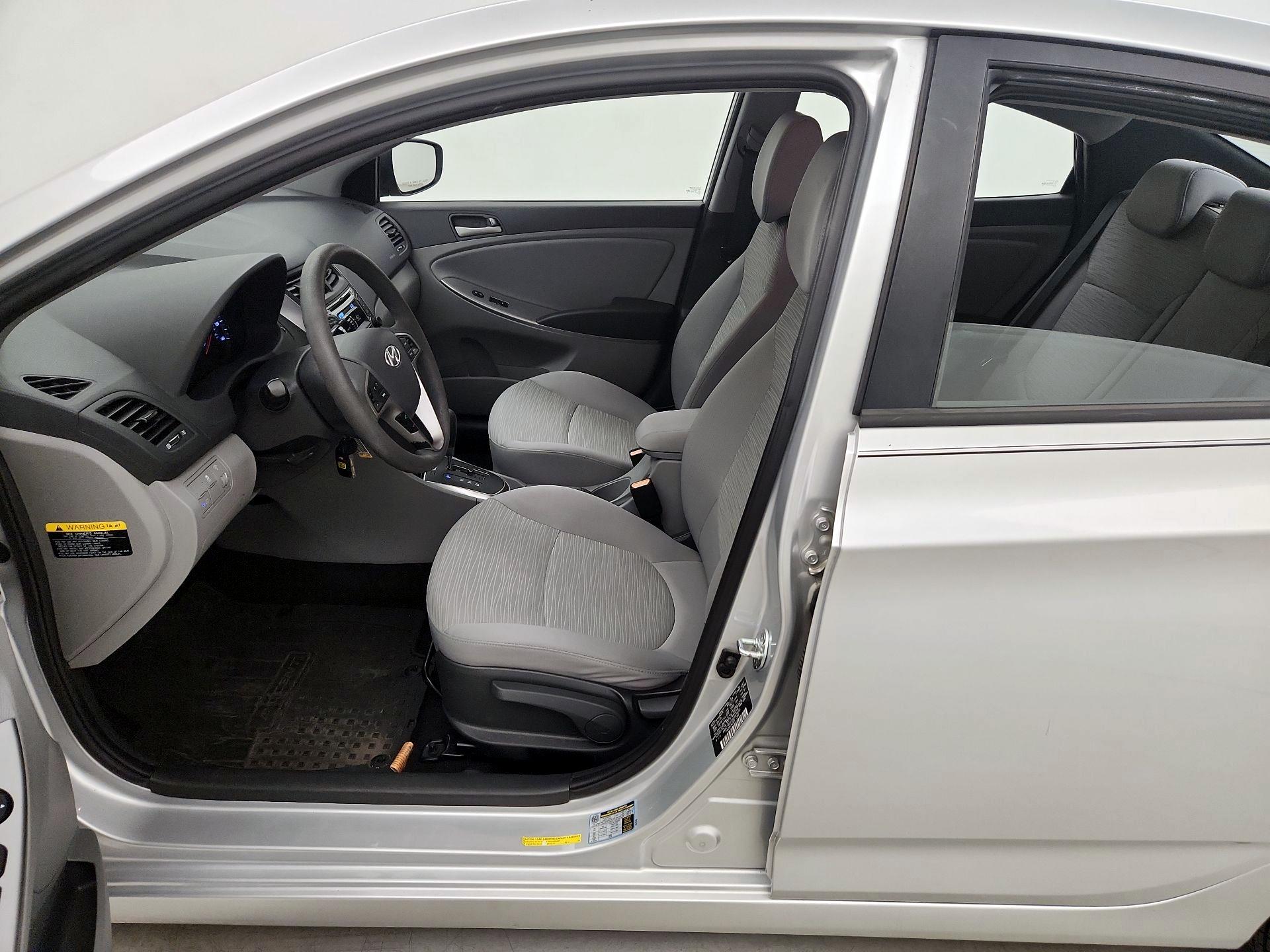Thumbnail: 2016 Hyundai Accent - 11