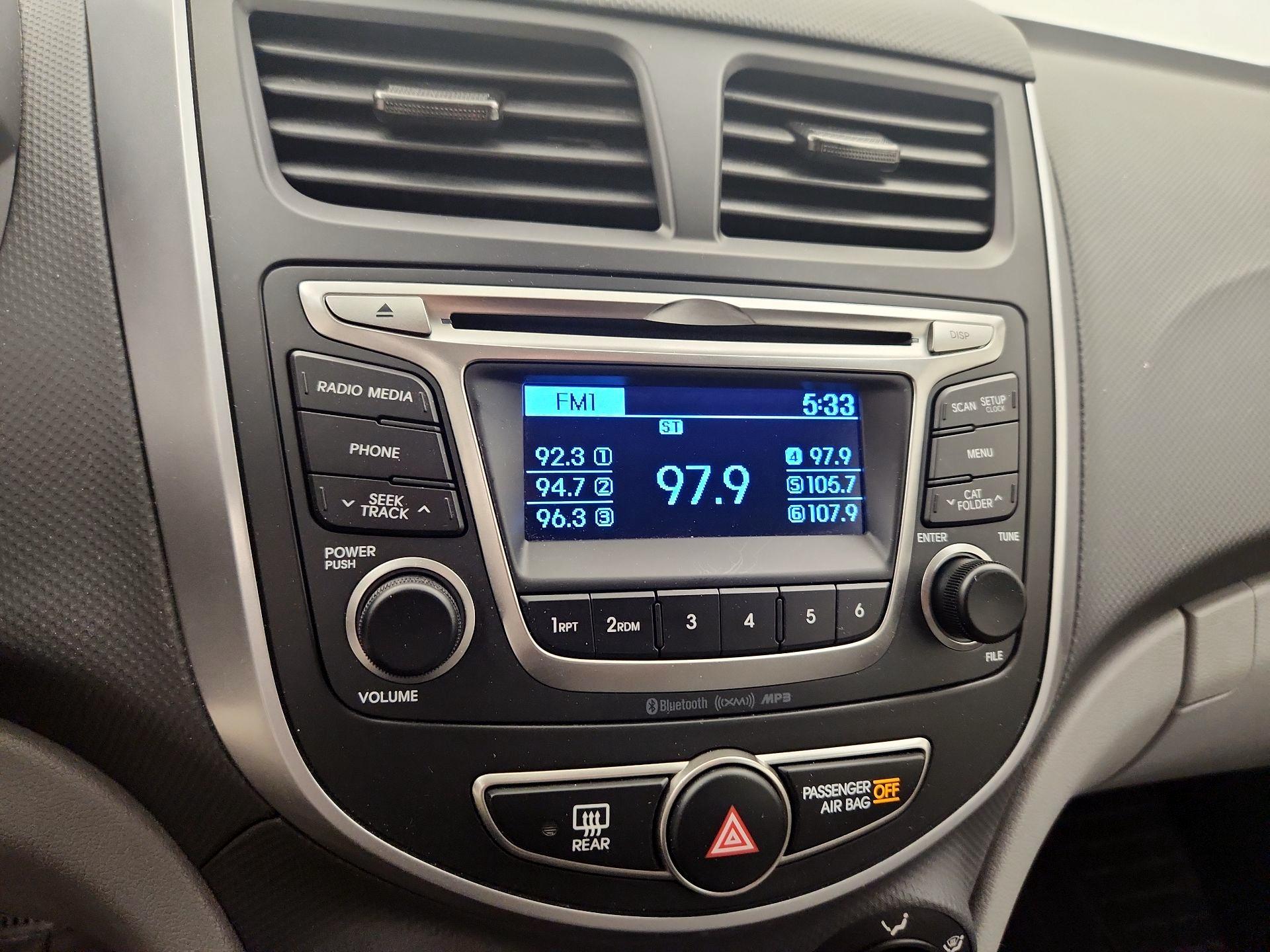 Thumbnail: 2016 Hyundai Accent - 14
