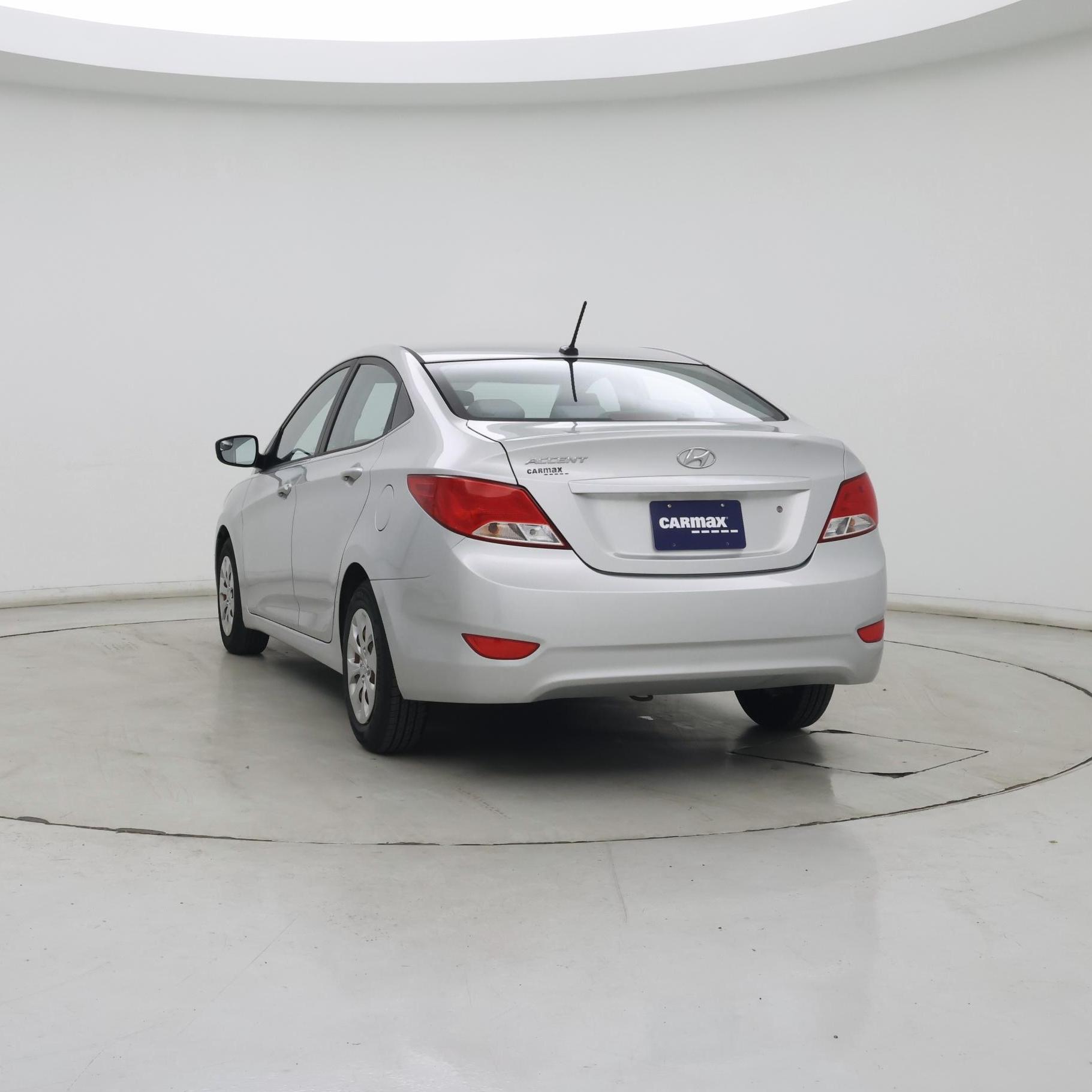 Thumbnail: 2016 Hyundai Accent - 2