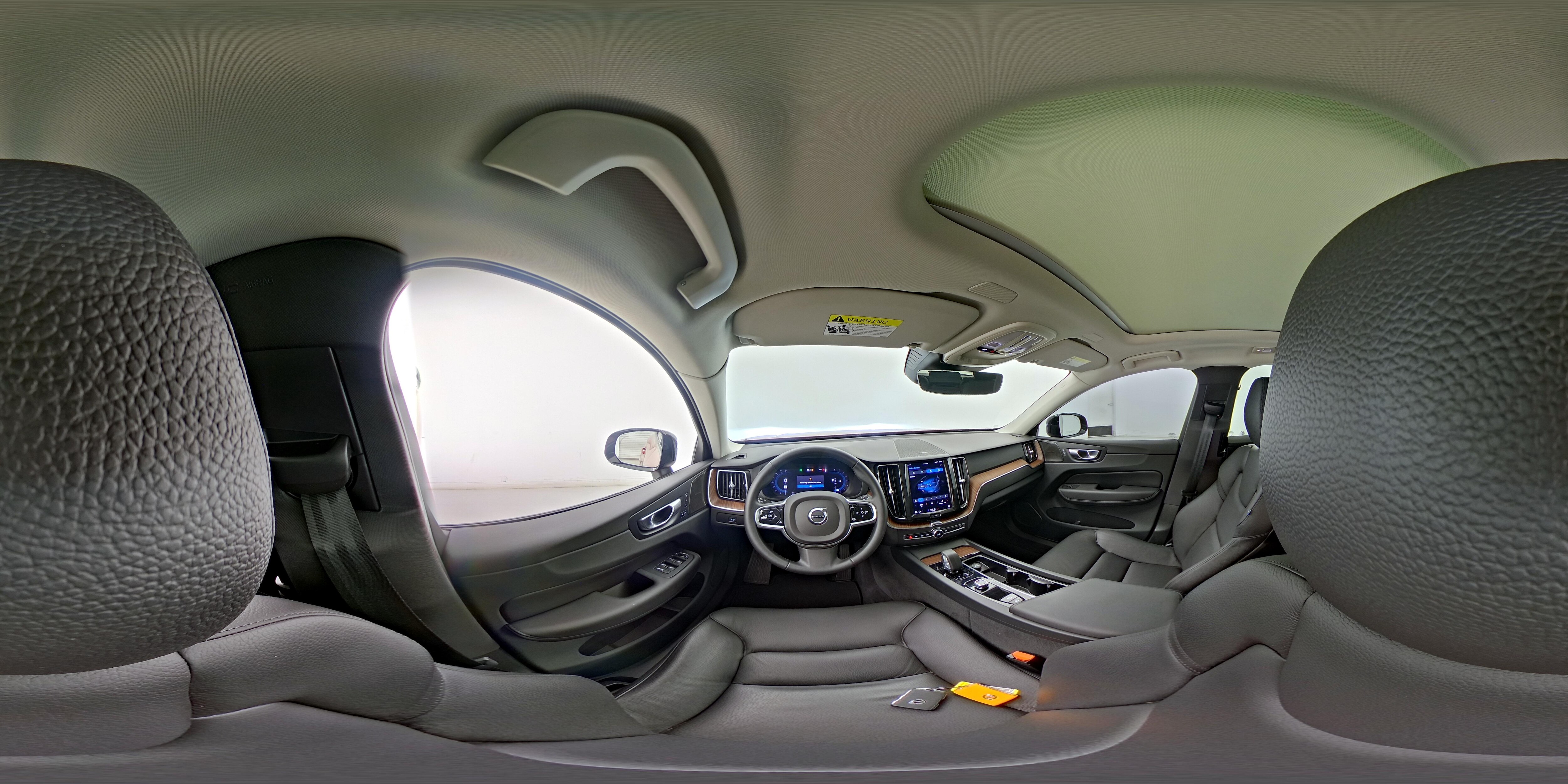 2023 Volvo XC60 Plus - Photo 28