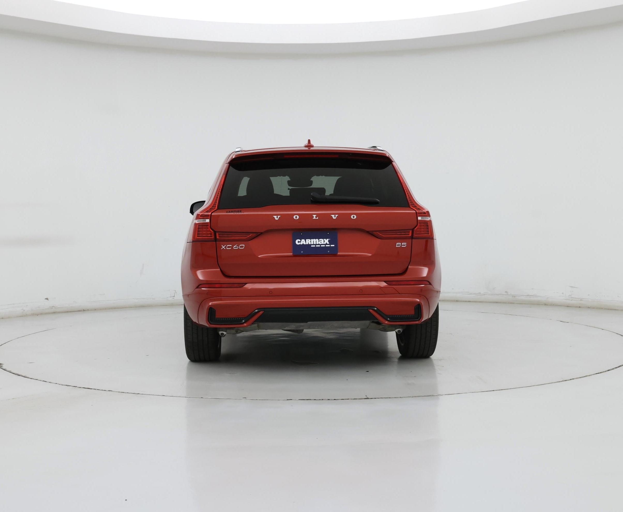 Thumbnail: 2023 Volvo XC60 - 6