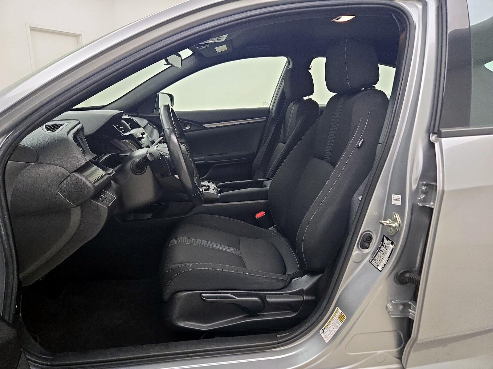 2019 Honda Civic Hatchback Sport - Photo 12