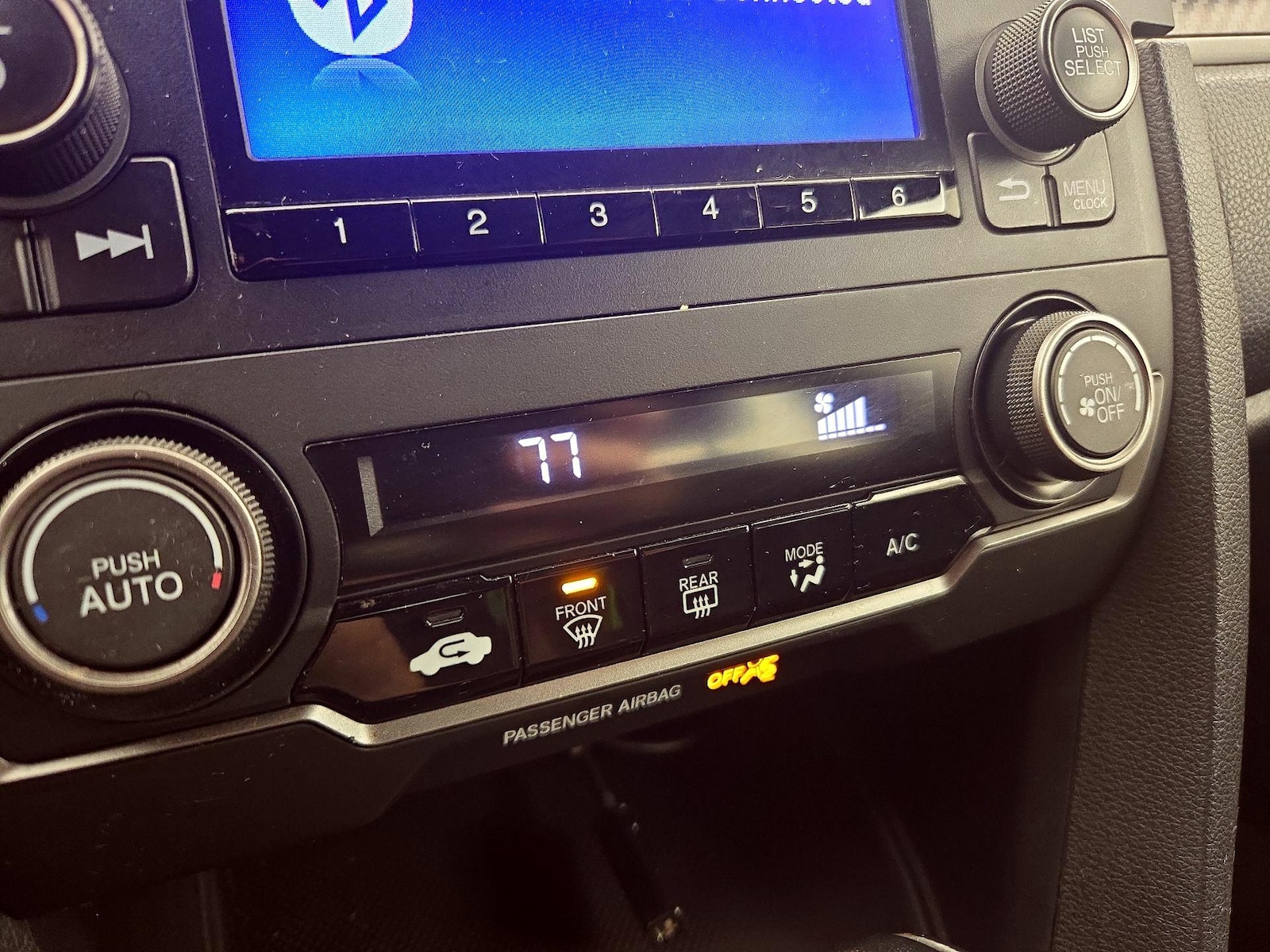 2019 Honda Civic Hatchback Sport - Photo 16