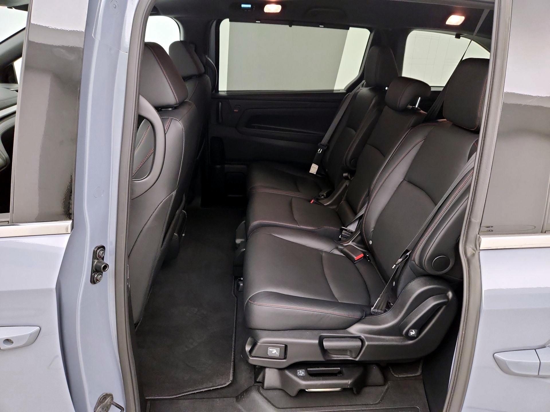 Thumbnail: 2023 Honda Odyssey - 20