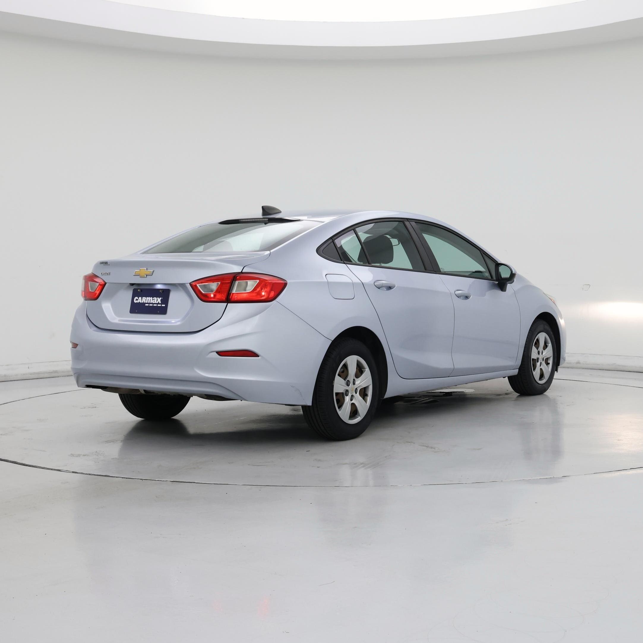 Thumbnail: 2018 Chevrolet Cruze - 8
